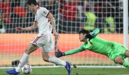 國家隊全員吃瓜,揭秘賽場背后的趣味瞬間