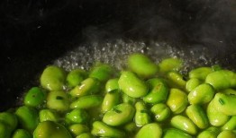 谷雨木木吃大瓜,揭秘吃大瓜的歡樂時光