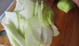 佛手瓜怎么吃步驟,從挑選到烹飪的全方位指南