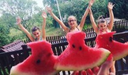 吃瓜群眾大劇場,揭秘娛樂圈幕后風云