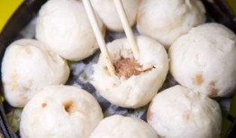 窗口上吊 吃瓜,揭秘窗口上吊與吃瓜背后的真相