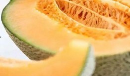 孕中期吃蜜瓜好不好,營養(yǎng)美味，孕婦滋補佳選