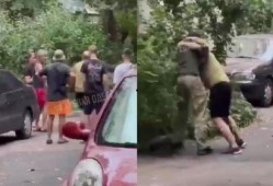 旁觀吃瓜者,吃瓜群眾的趣味解讀