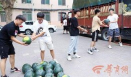 學校吃瓜網(wǎng)站,揭秘學校吃瓜網(wǎng)站背后的熱點事件