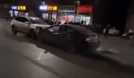 介休吃瓜現(xiàn)場視頻