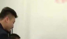 男女護欄吃瓜,揭秘網絡熱議背后的真相