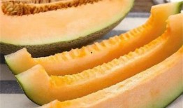 哈密瓜怎么正確吃,哈密瓜的正確食用方法與營養解析