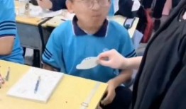 吃瓜覃老師,娛樂圈的“瓜王”傳奇