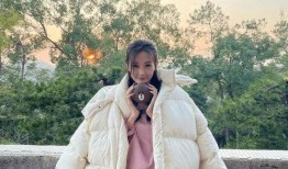 主角吃瓜張玉,吃瓜達人，揭秘娛樂圈幕后風云