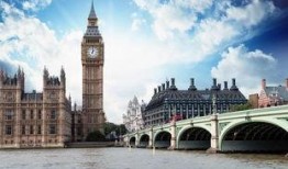 英國留學紳士吃瓜,英國留學紳士的趣味吃瓜日常