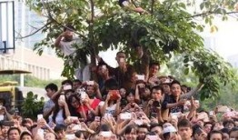 吃瓜群眾道路救援,道路救援暖人心