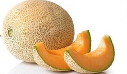 吃哈密瓜不掉色,盡享美味，肌膚依舊白皙