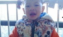 小侄子吃瓜,夏日里的歡樂時光